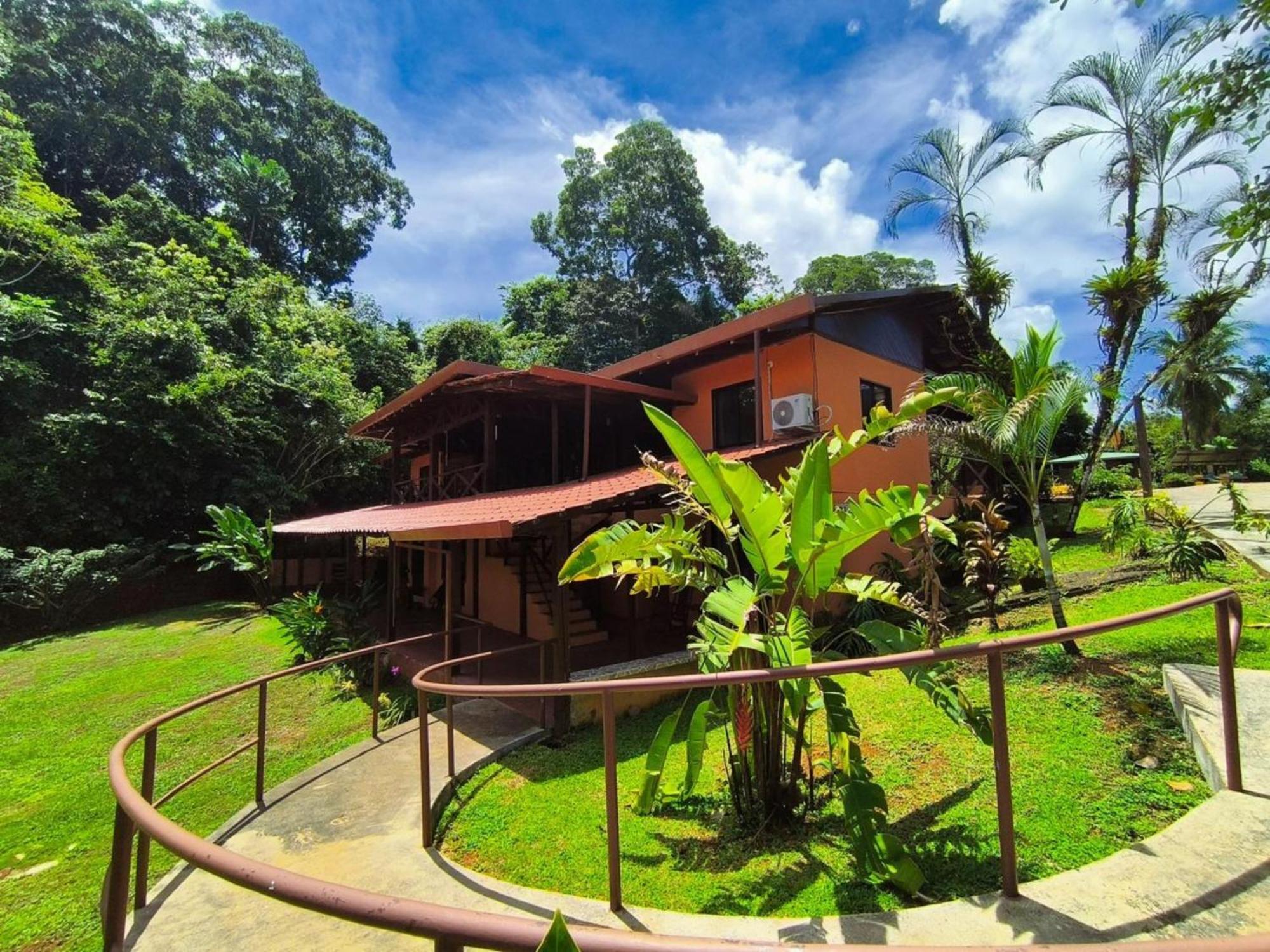 La Laguna Del Lagarto Eco-Lodge Pital  Екстер'єр фото